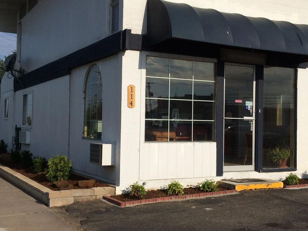 Hutchinson Inn Exterior photo